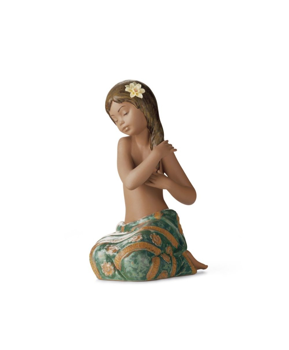 FIguras regalo de Lladró Niña Brisa del Pacífico FIguras regalo de Lladró Niña Brisa del Pacífico