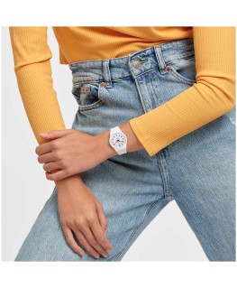 Reloj Swatch Just White Soft GW1510