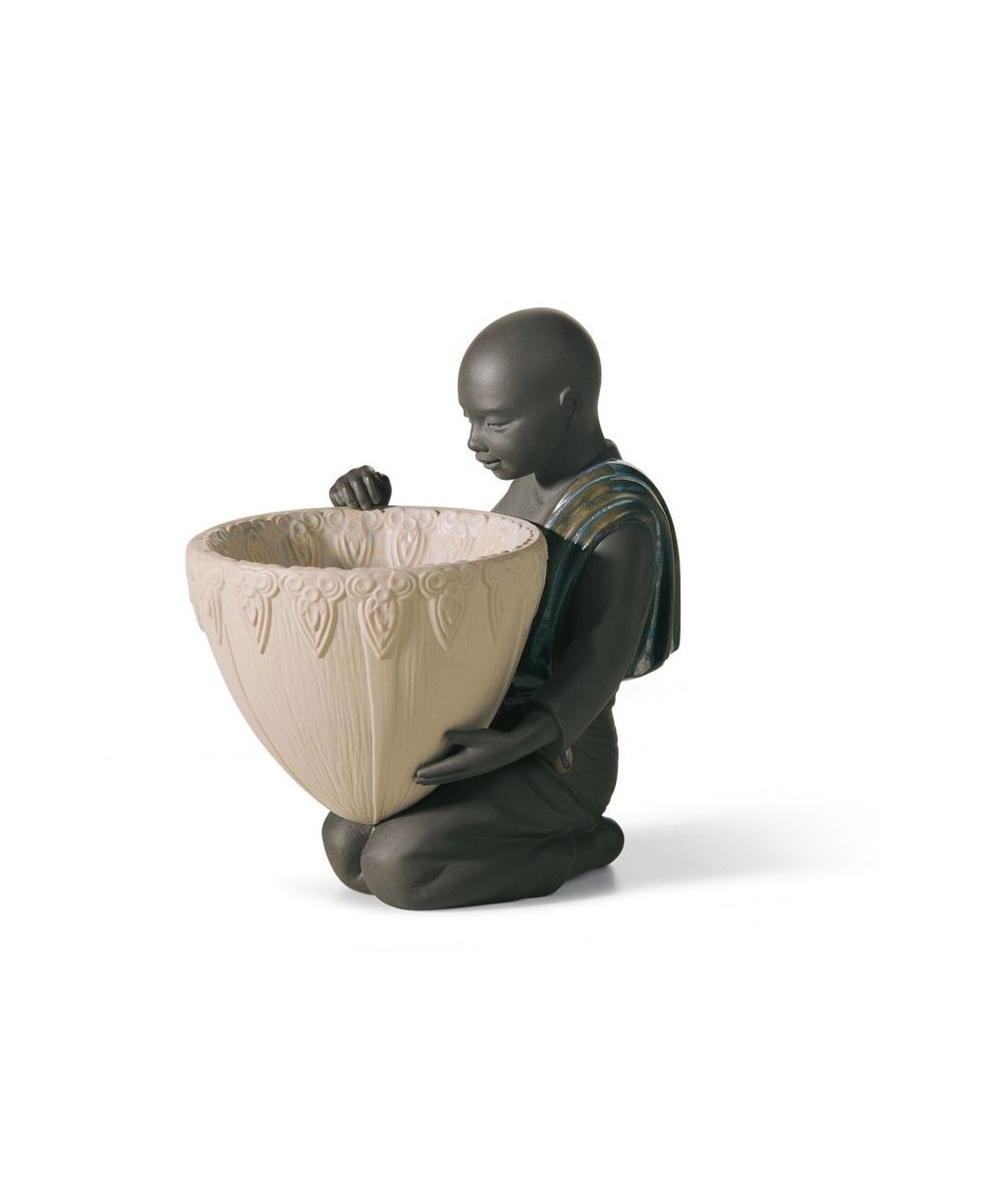 FIguras regalo de Lladró Figura Portador de Potpourri Delante FIguras regalo de Lladró Figura Portador de Potpourri Delante